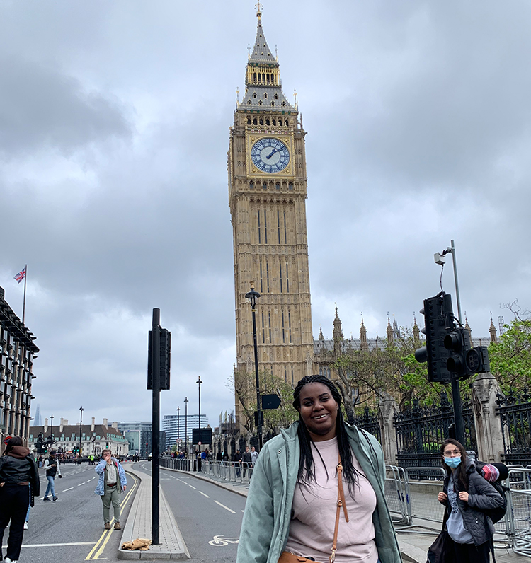 UF Online student, Sophia, poses at the Big Ben in London.